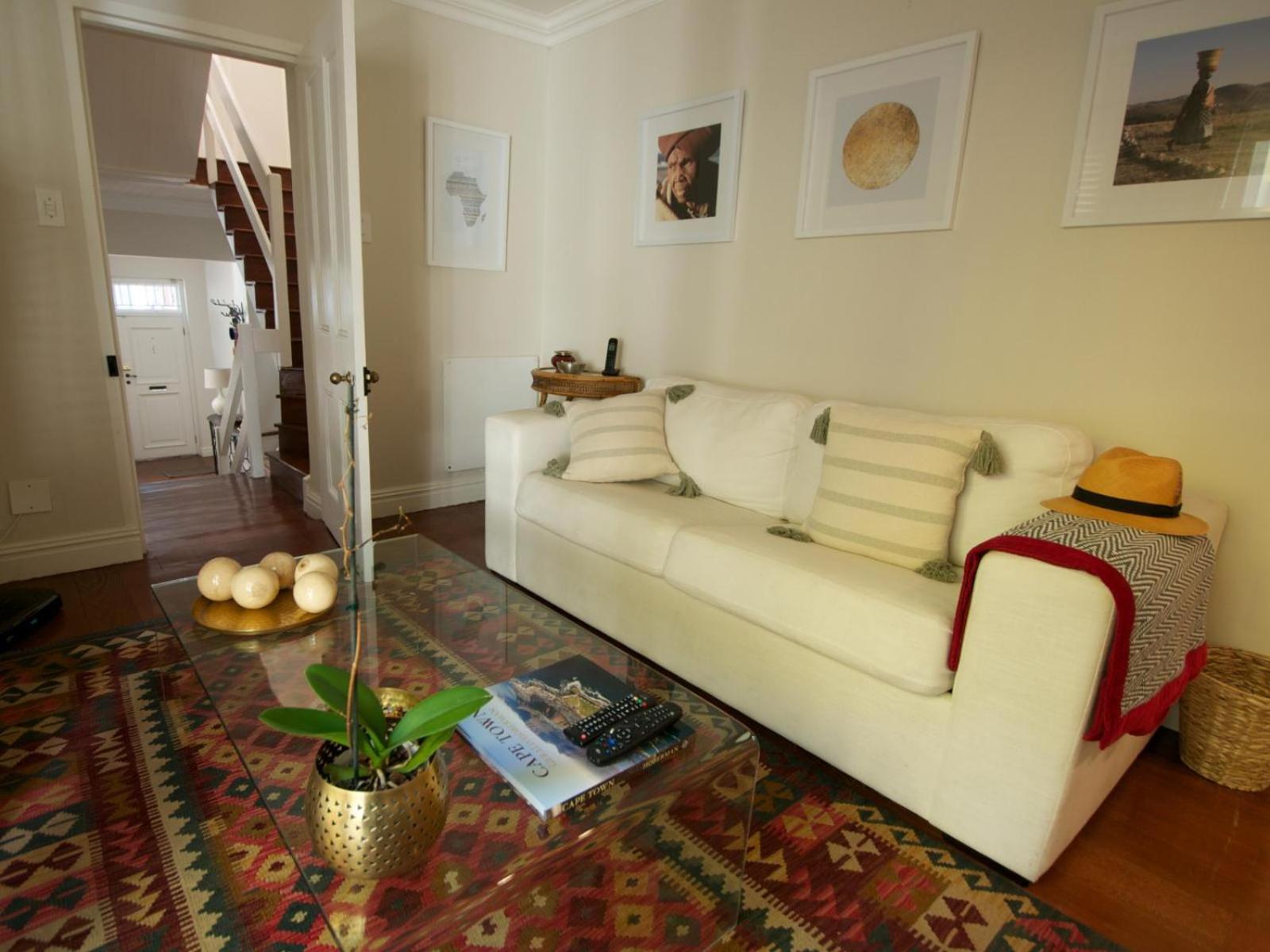 Purple House Accommodations Cape Town Room photo