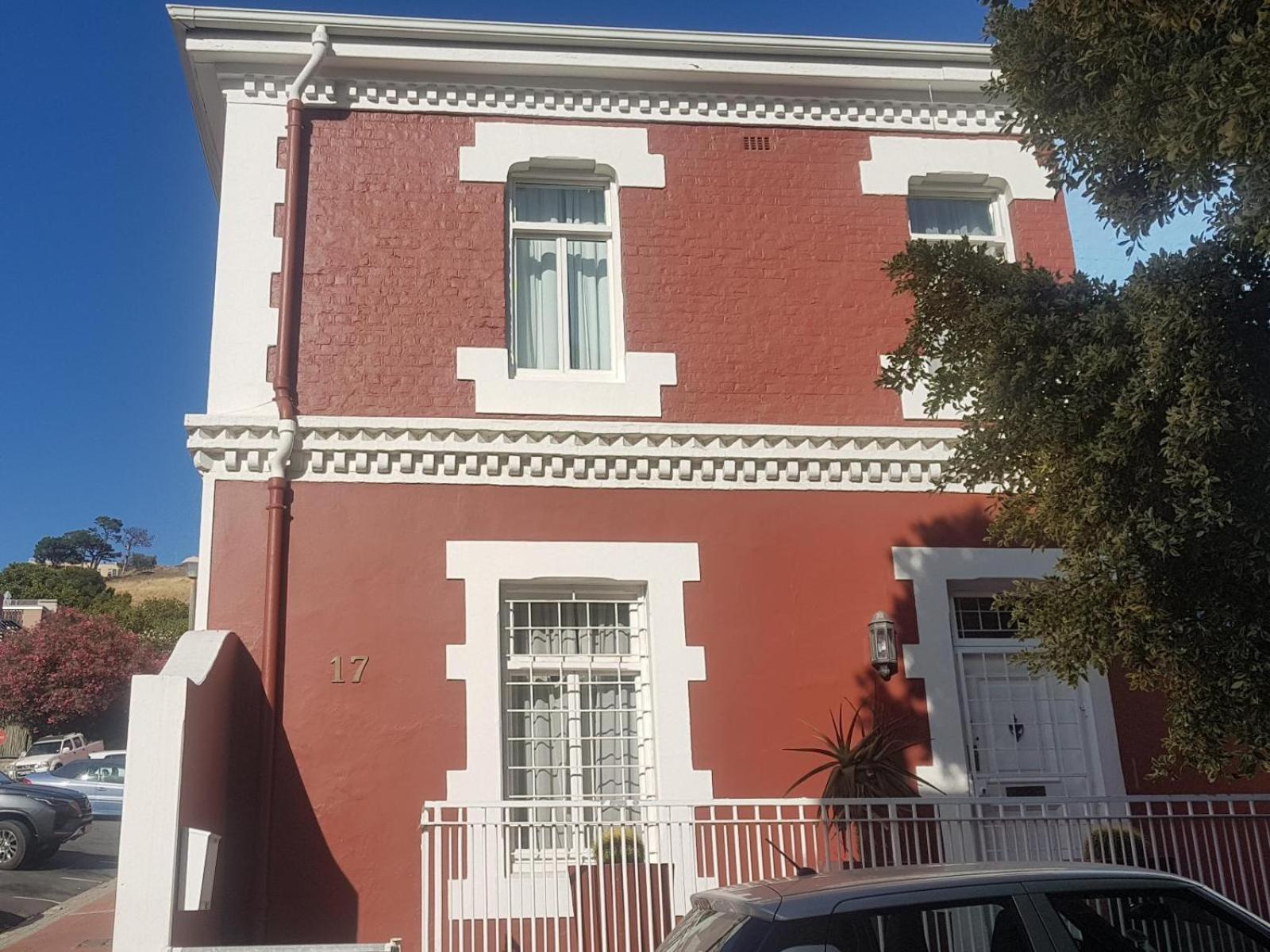 Purple House Accommodations Cape Town Room photo